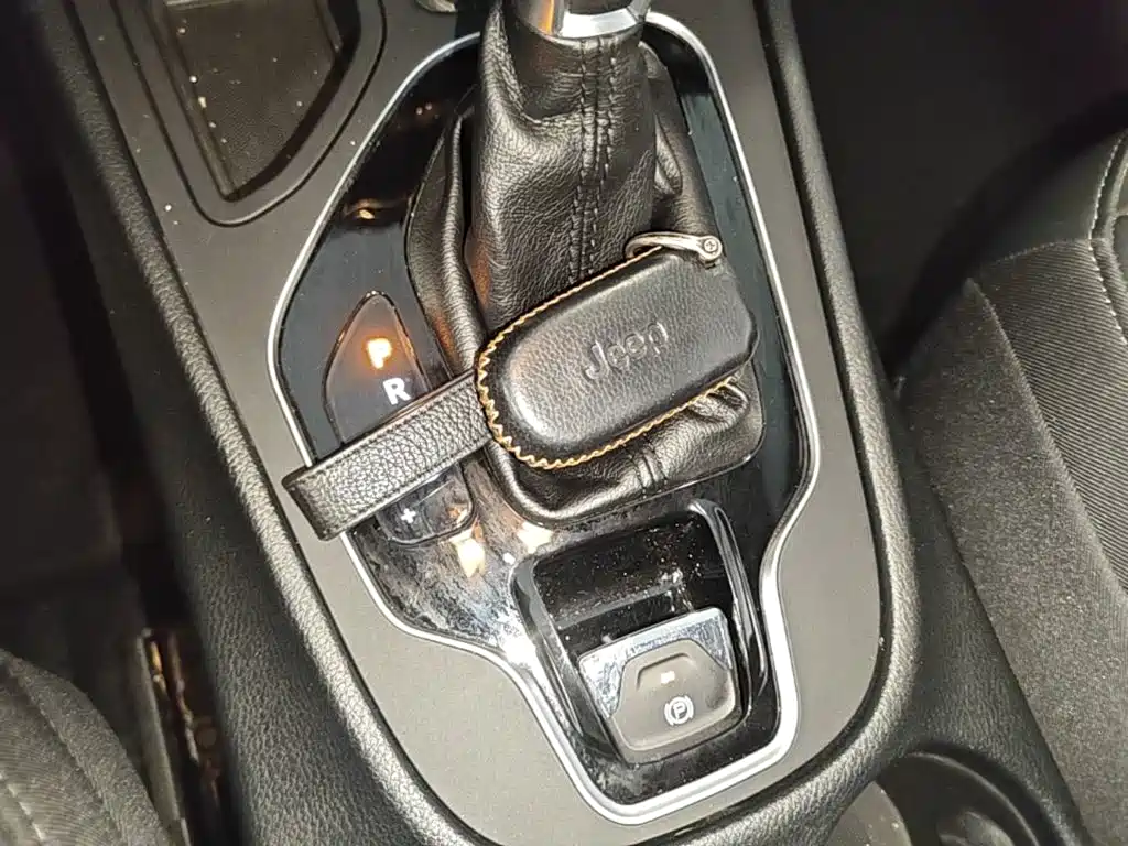 Jeep Cherokee 2021 2020 2.0T 2WD Leading Edition
