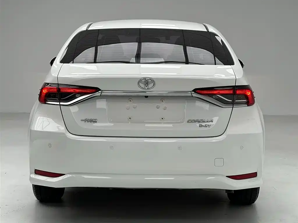Toyota Corolla 2022 1.2T S-CVT Pioneer PLUS Edition фото 11