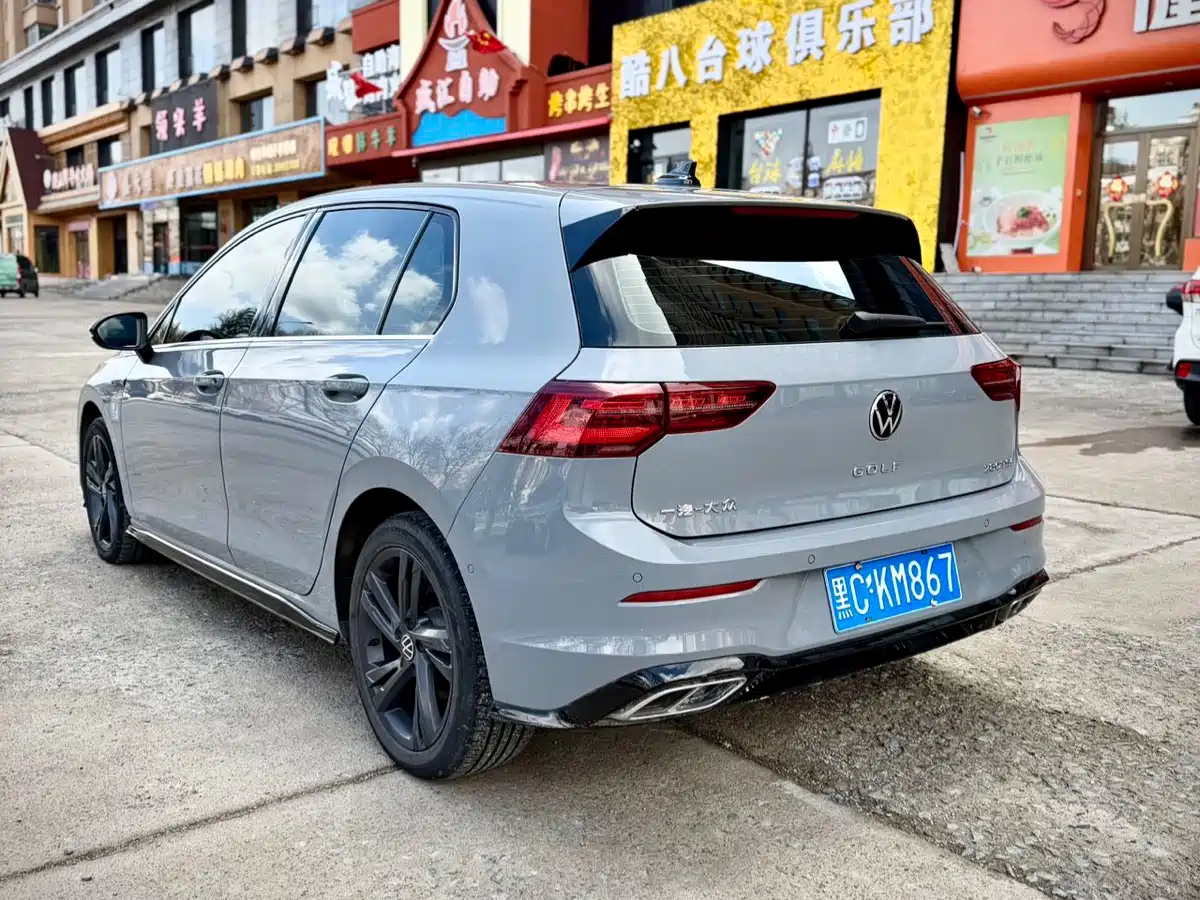 Volkswagen Golf 2021 280TSI DSG R-Line фото 4