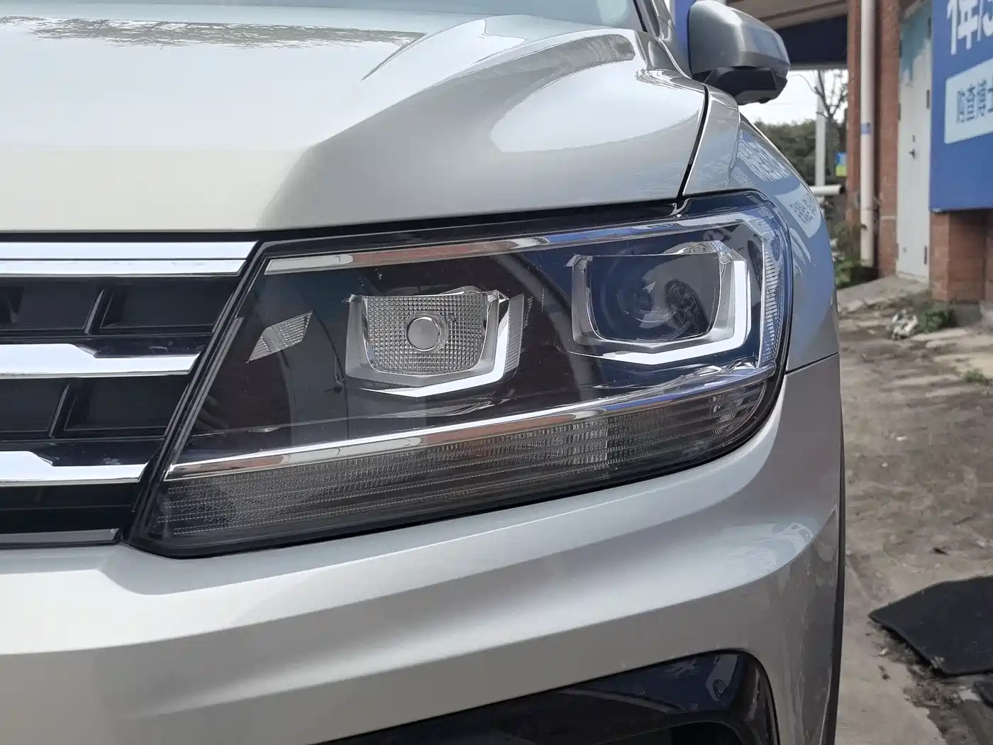 Volkswagen Tiguan L 2021 330TSI Automatic 2WD R-Line Premium фото 4