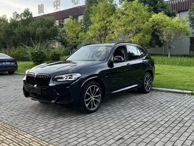 BMW X3 2023 xDrive30i Leading M Night Package — фото 1