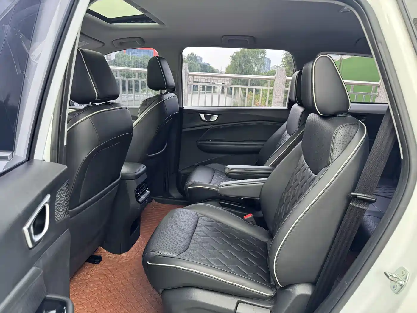 Wuling Motors Wuling Jiachen 2023 2022 1.5T CVT Exclusive Flagship Model
