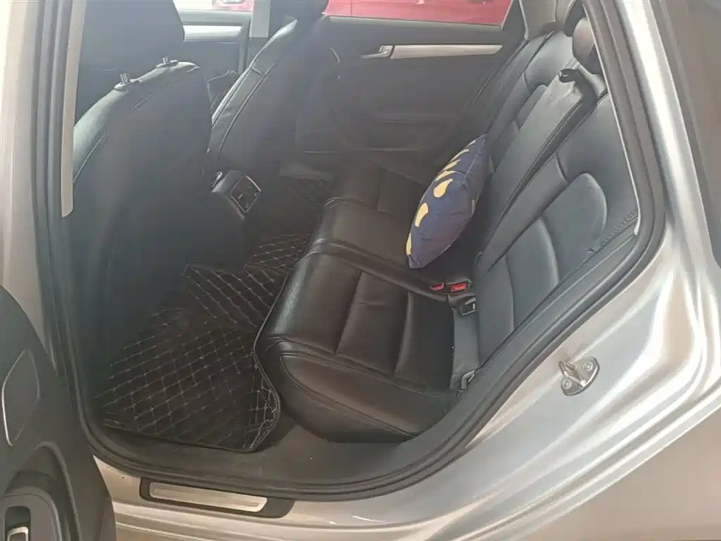Audi A4L 2015 35 TFSI Auto Standard фото 17