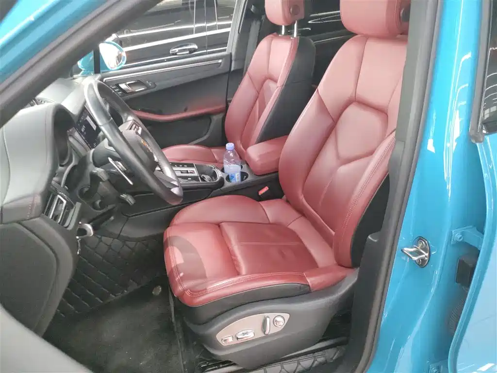 Porsche Macan 2022 Macan 2.0T фото 15