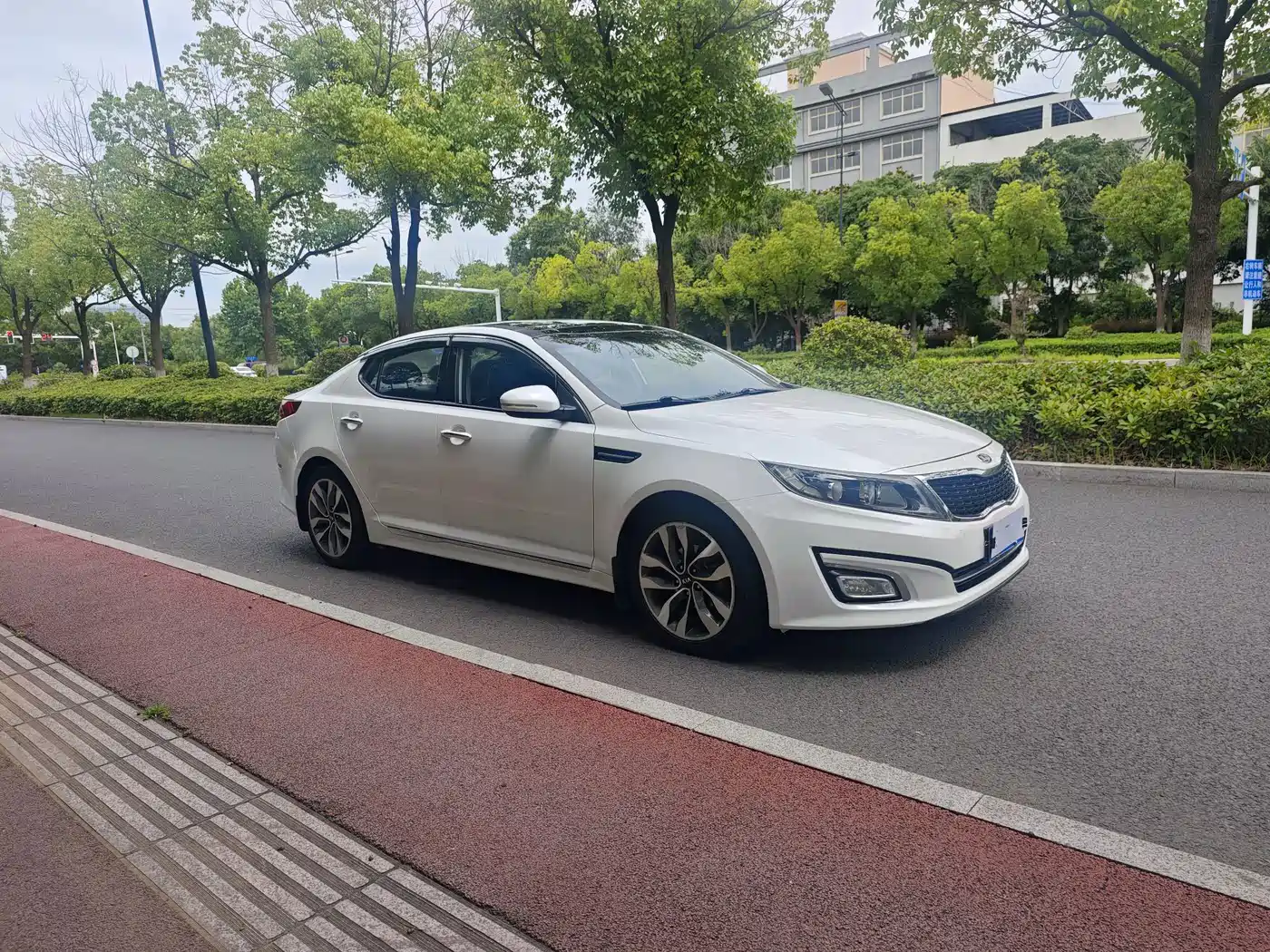 Kia K5 2014 2014 2.0L Automatic LUXURY