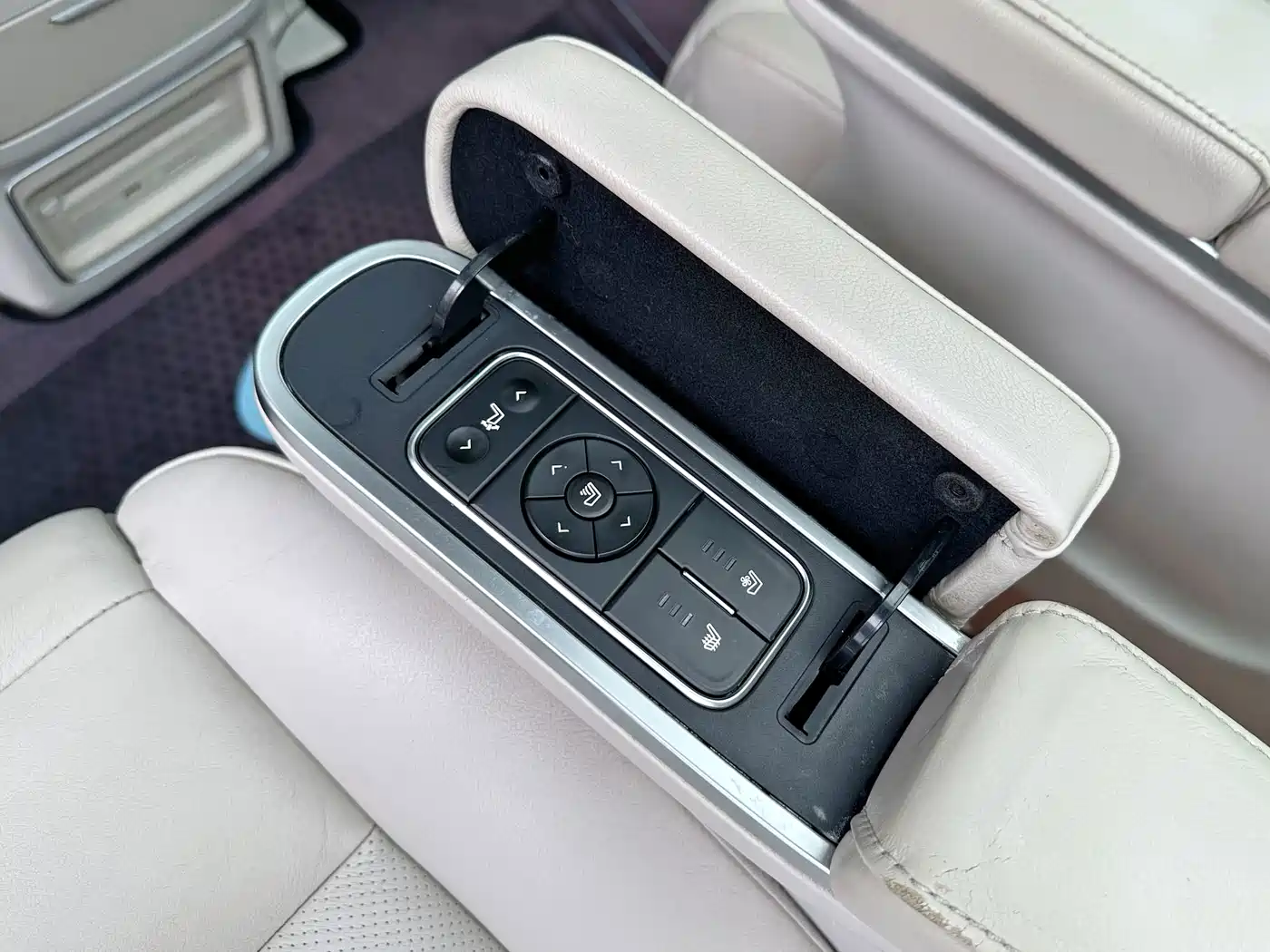 GAC Trumpchi M8 2018 2018 320T Flagship Edition