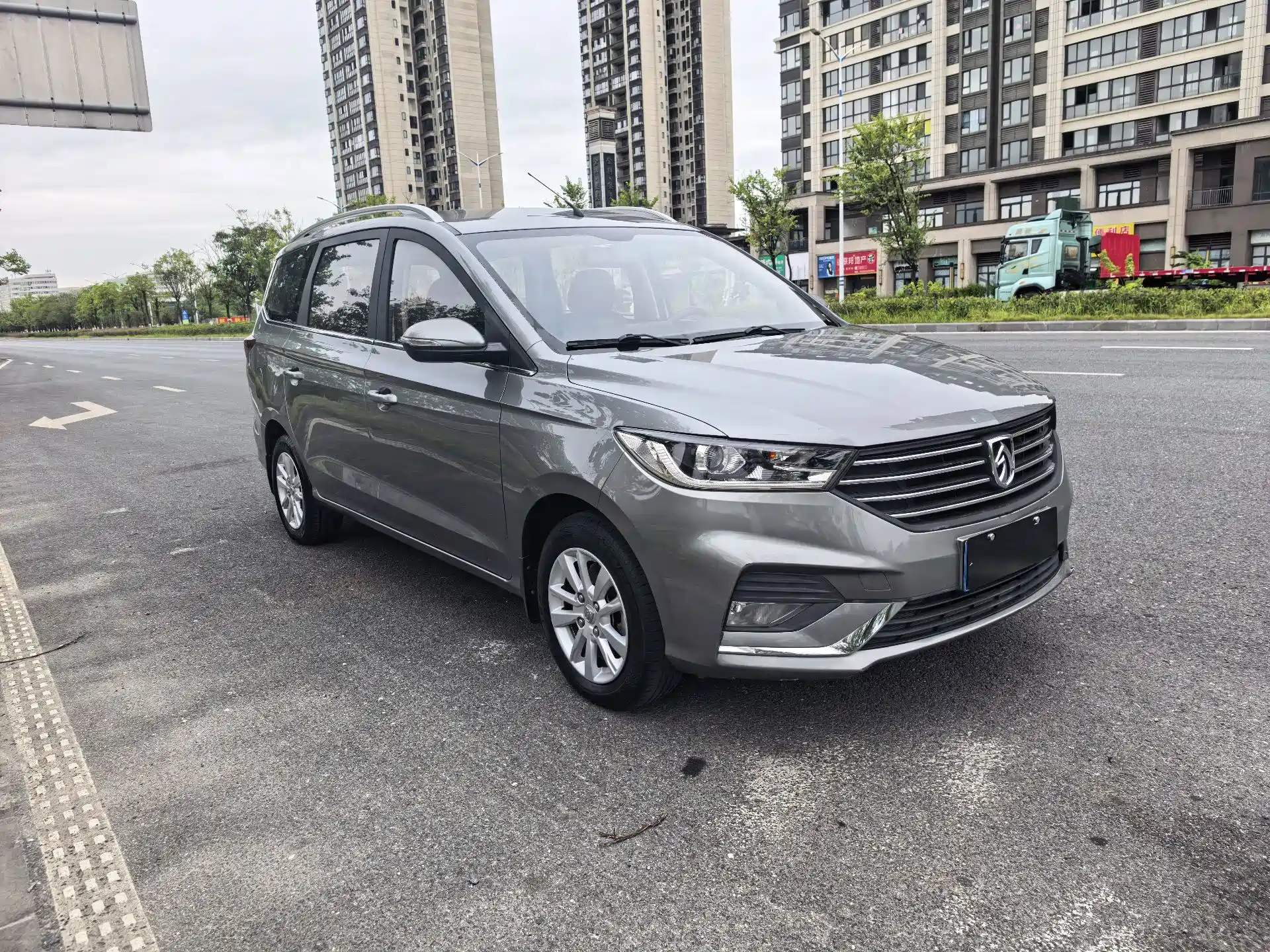 Фото 3 - Baojun 360