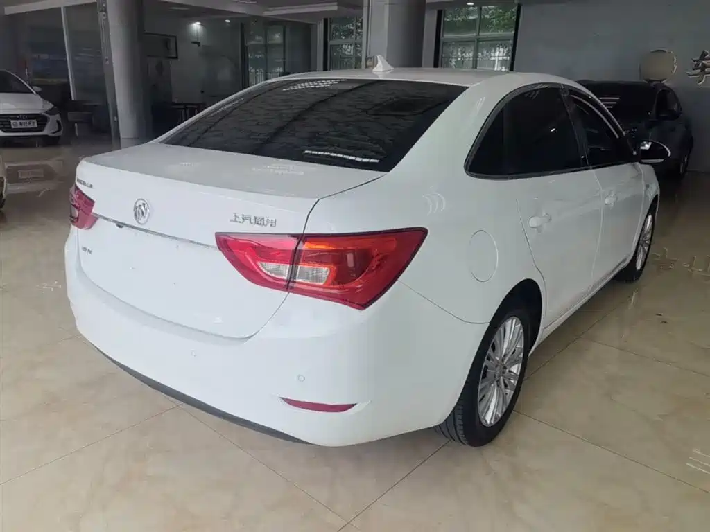 Buick Excelle 2017 15N Automatic Elite фото 7
