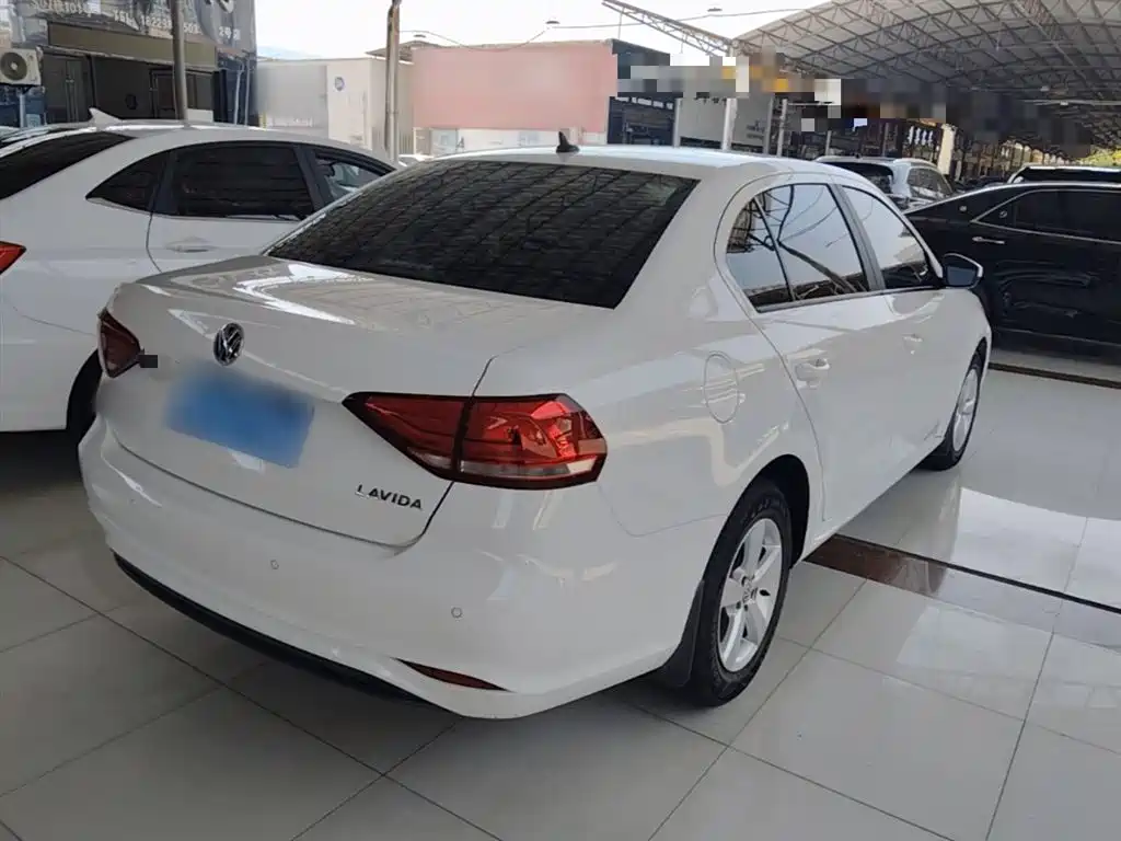 Volkswagen Lavida 2019 Lavida Start 1.5L Auto Trend (China VI) фото 5