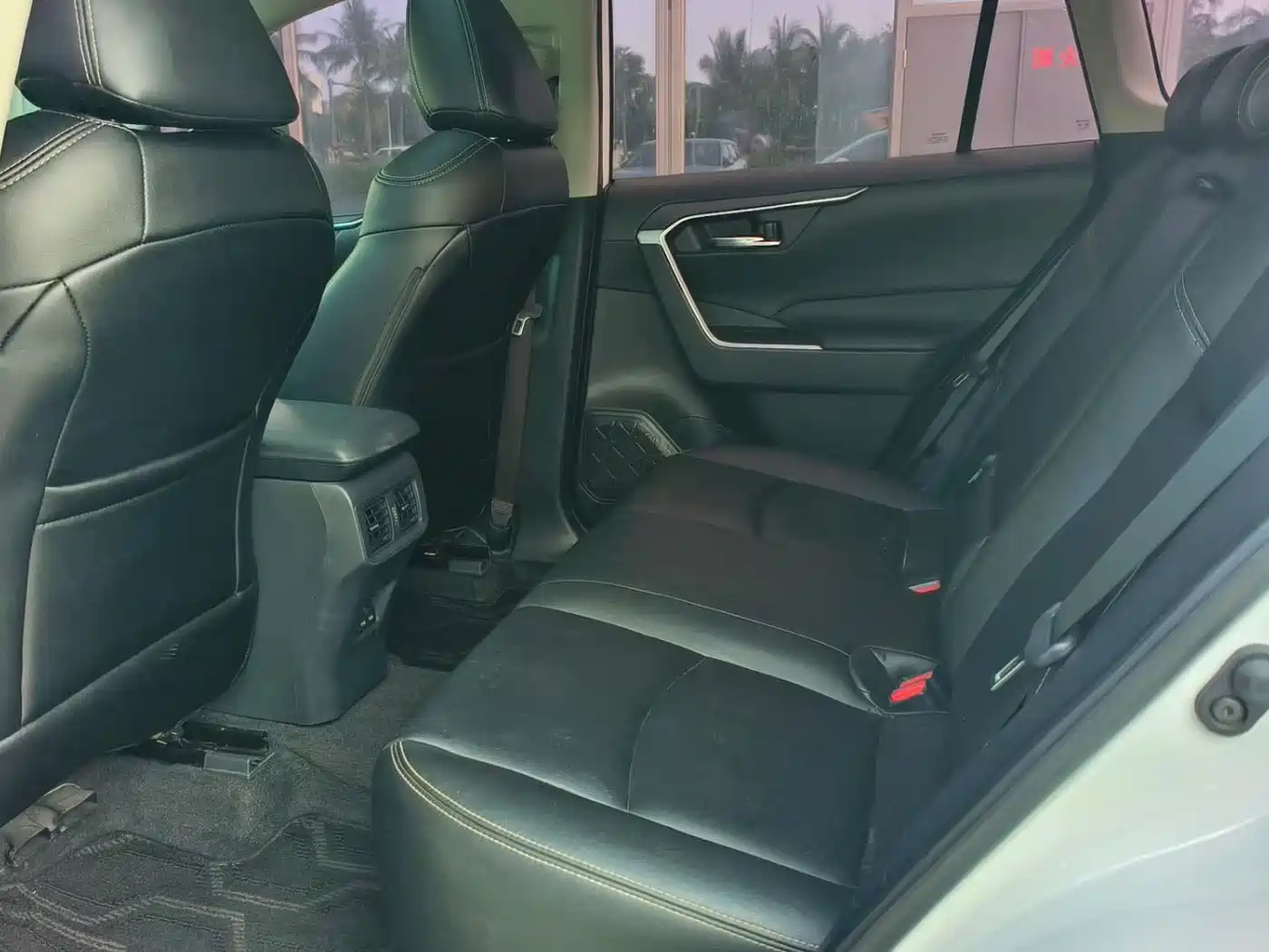Toyota RAV4 Rongfang 2021 2.0L CVT 2WD Trend фото 6