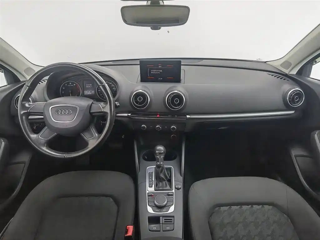 Audi A3 2014 Limousine 35 TFSI Auto Progressive фото 5