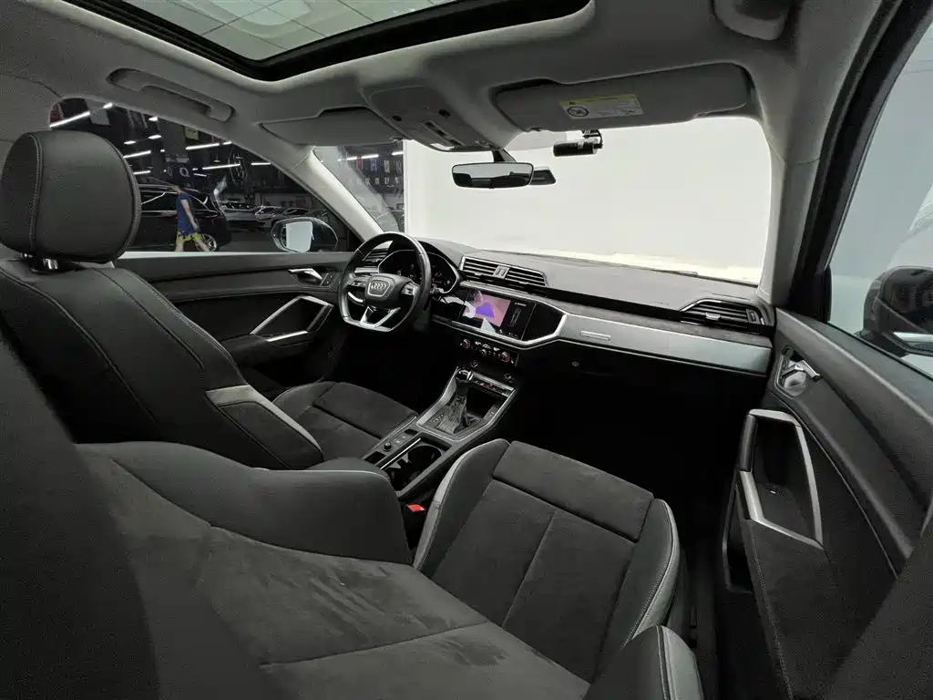 Audi Q3 2022 35 TFSI Fashion Dynamic фото 20
