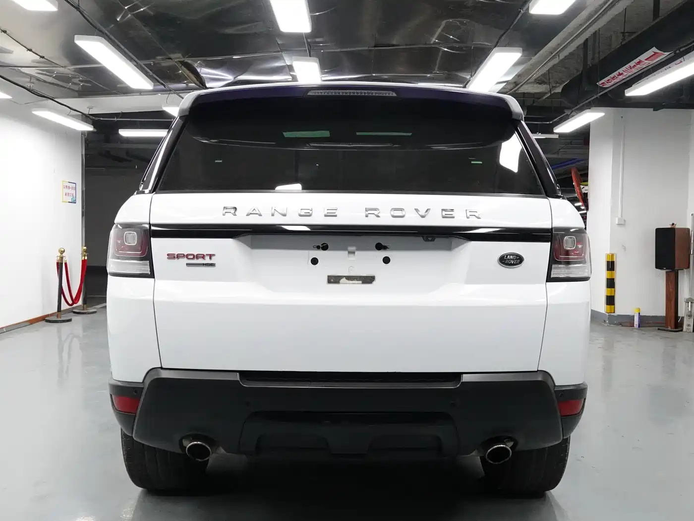 Land Rover Range Rover Sport 2015 3.0 SC V6 HSE DYNAMIC фото 4