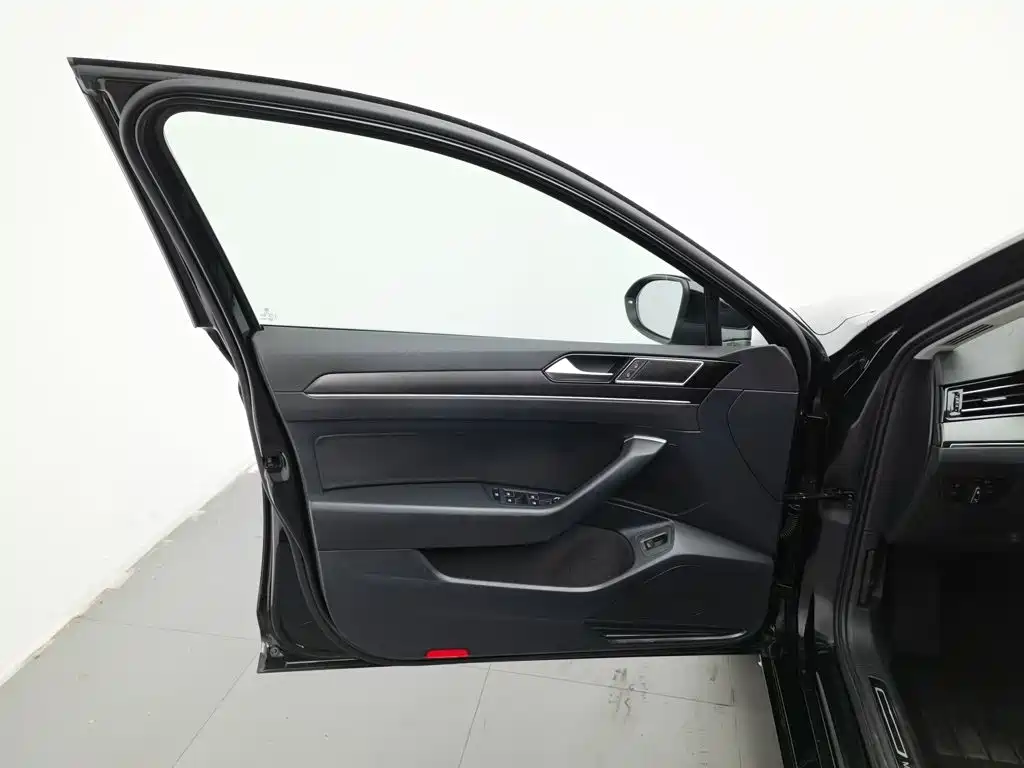 Volkswagen Magotan, миниатюра 8