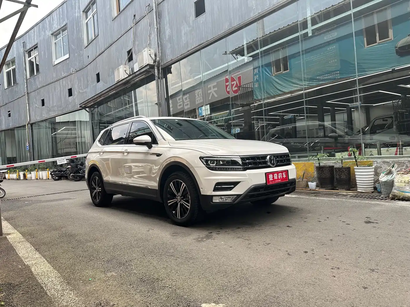 Volkswagen Tiguan L 2017 330TSI Automatic 2WD Flagship Edition фото 5