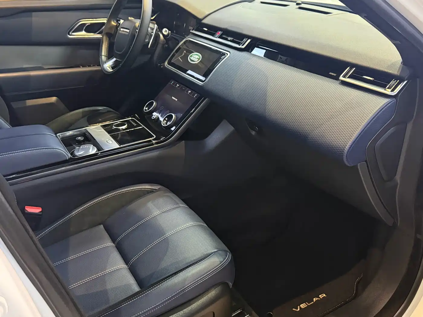 Land Rover Range Rover Velar 2018 P300 S фото 6
