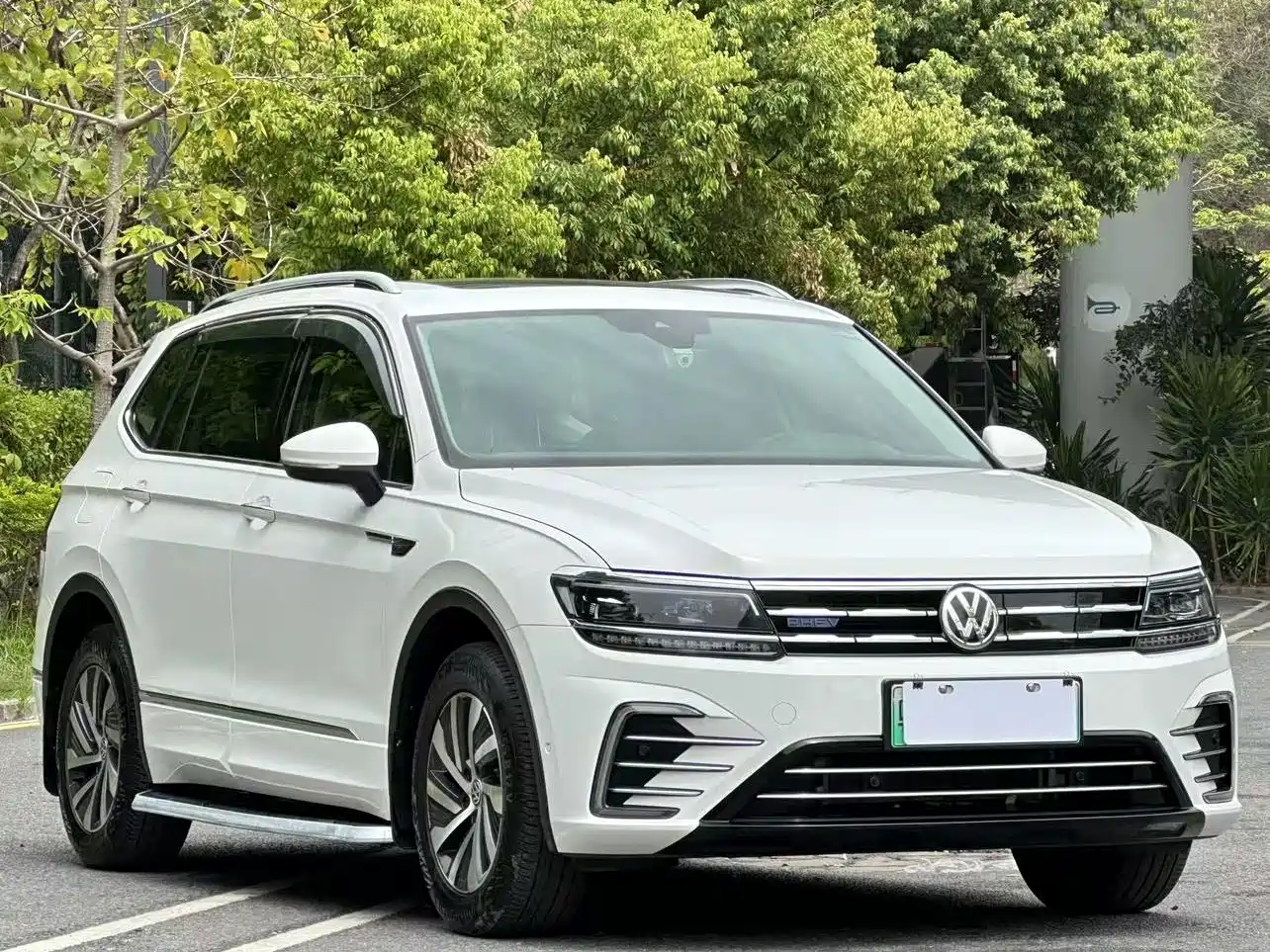 Volkswagen Tiguan L PHEV 2020 430PHEV Plug-in Hybrid Flagship Edition фото 3