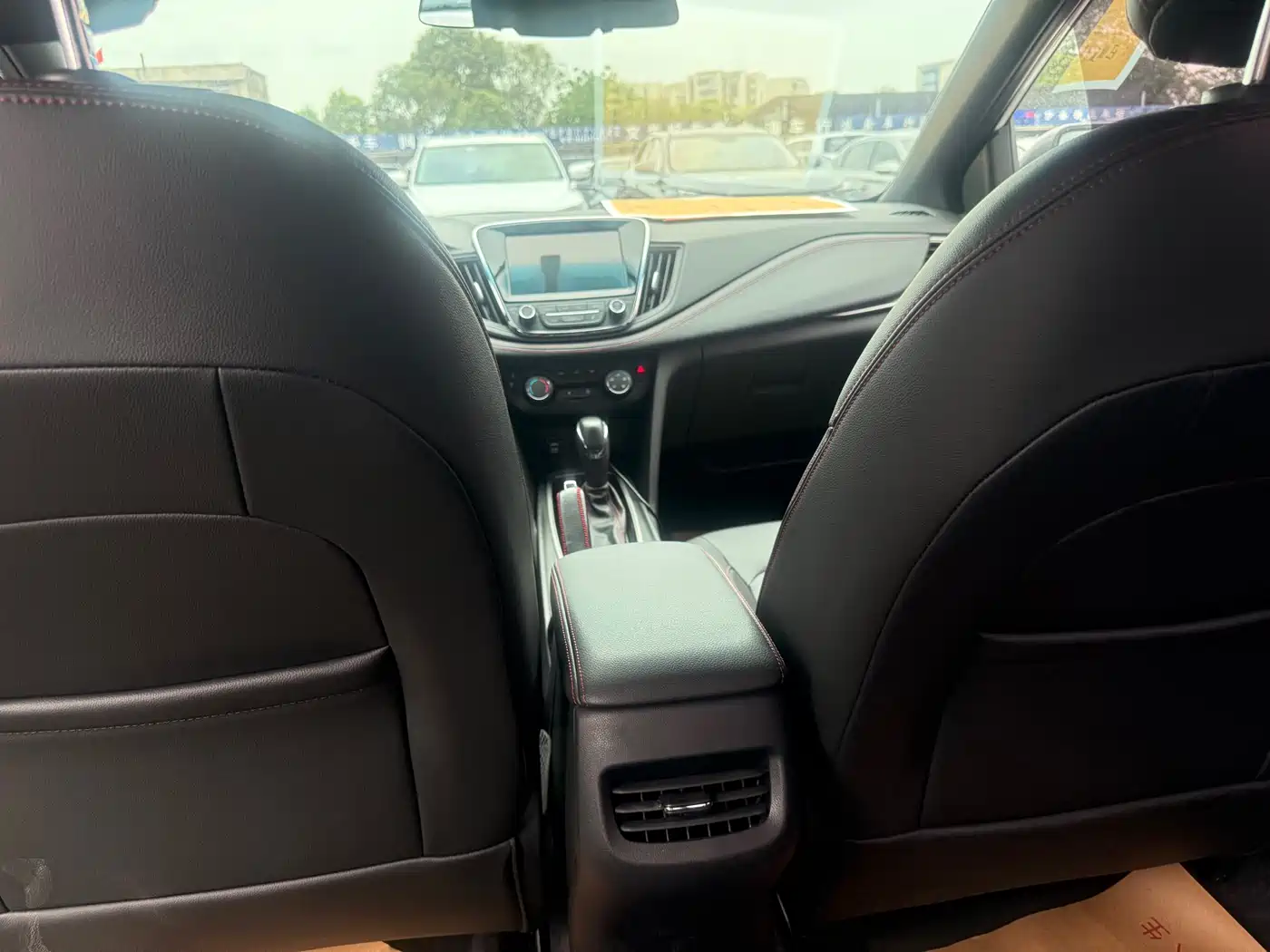 Chevrolet Monza 2019 RS 330T Auto Smooth Edition China VI фото 7