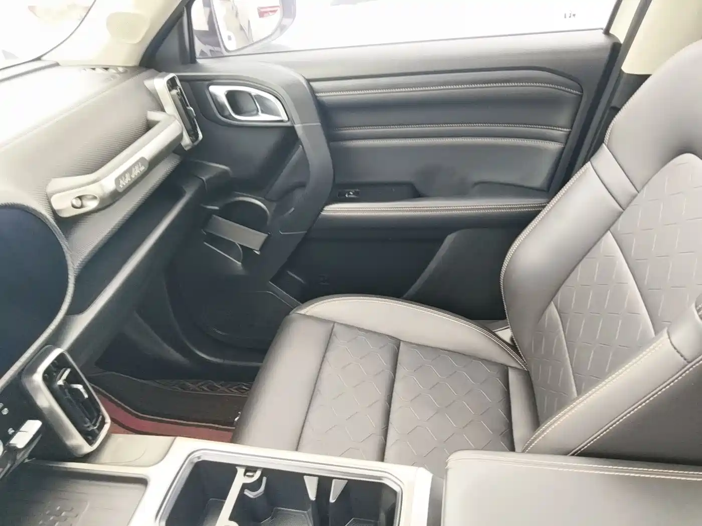 Haval Big Dog 2021 1.5T DCT 2WD Labrador Edition фото 4
