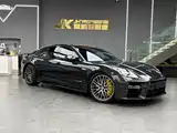 Photo 3 - Porsche Panamera