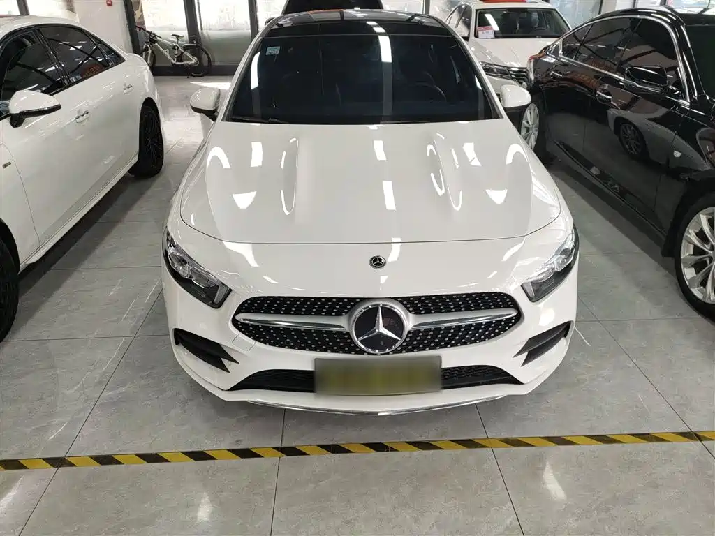 MERCEDES-BENZ CLASS A