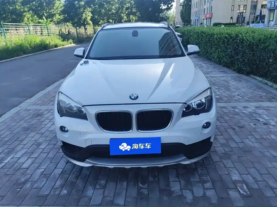 BMW X1 2015 Model sDrive18i Fashion Advanced Edition фото 2