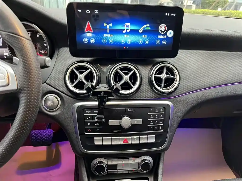 Mercedes-Benz GLA 2019 GLA 200 Fashion фото 13