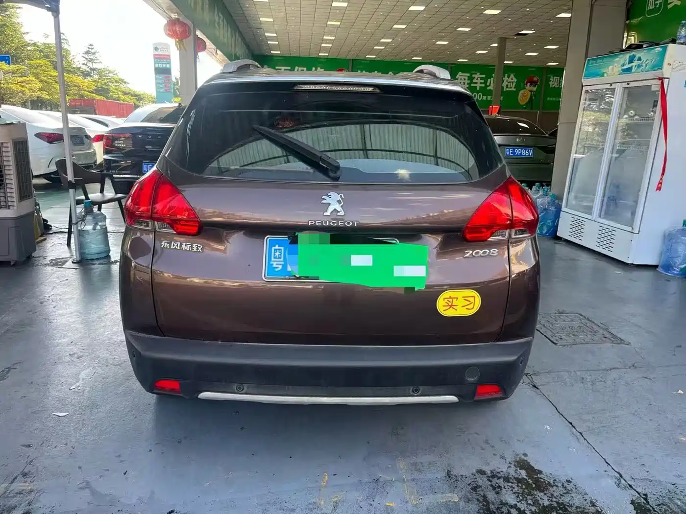 Фото 9 - Peugeot 2008