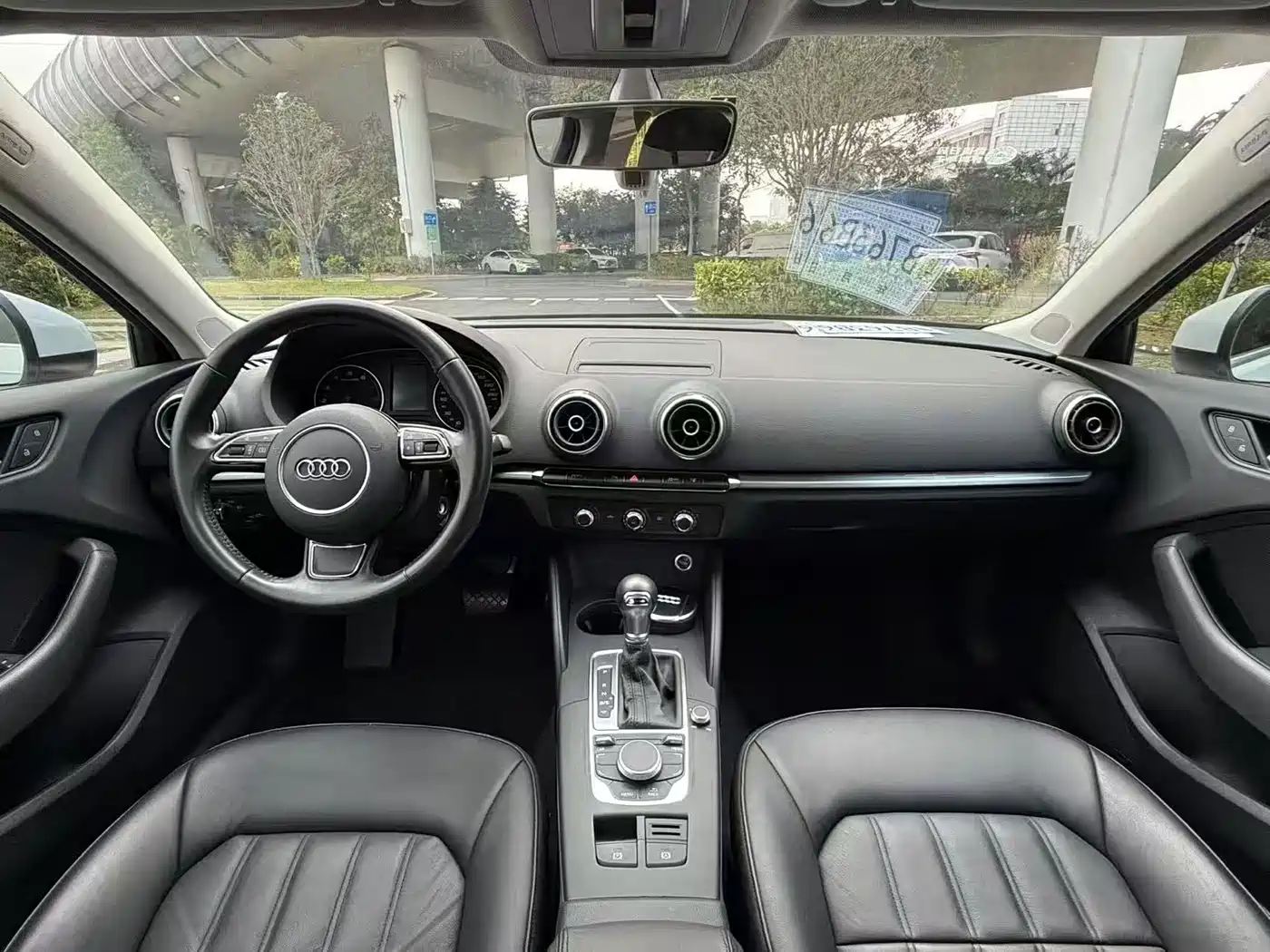 Audi A3 2014 Sportback 35 TFSI Automatic Progressive фото 4