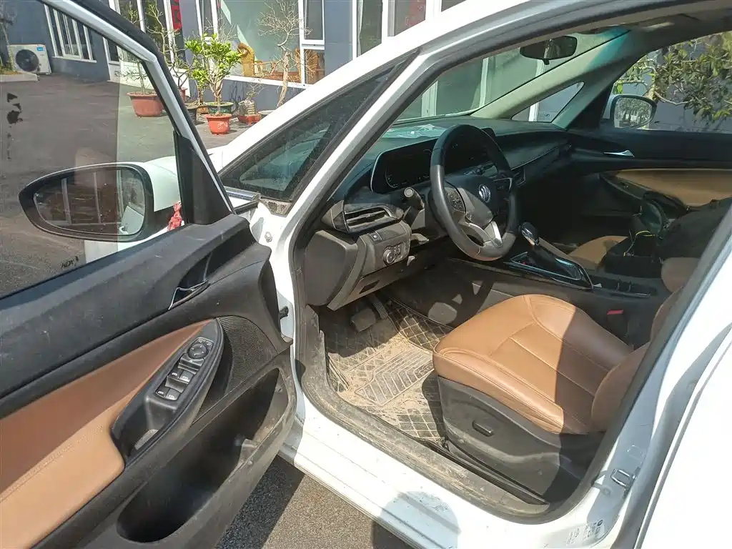 Buick GL6 2021 323T Mild Hybrid Connected Luxury фото 16