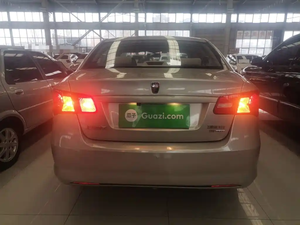 Roewe 350 2015 2015 Model 1.5L Manual Luxury Sunroof Edition