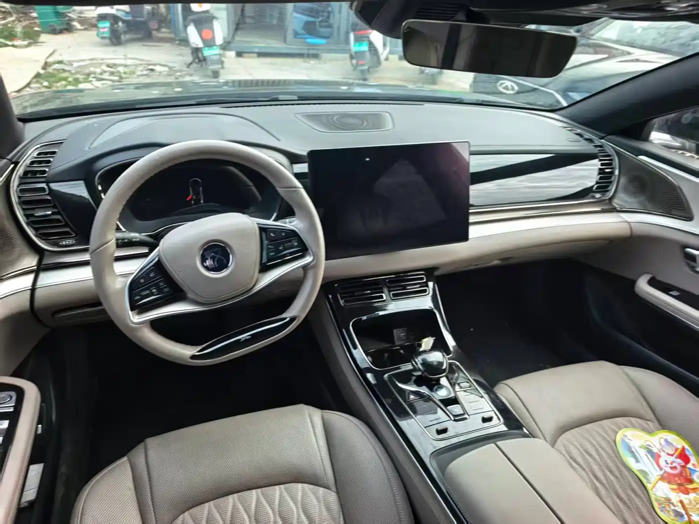 BYD Han 2023 DM-i Champion Edition 121KM Premium фото 7
