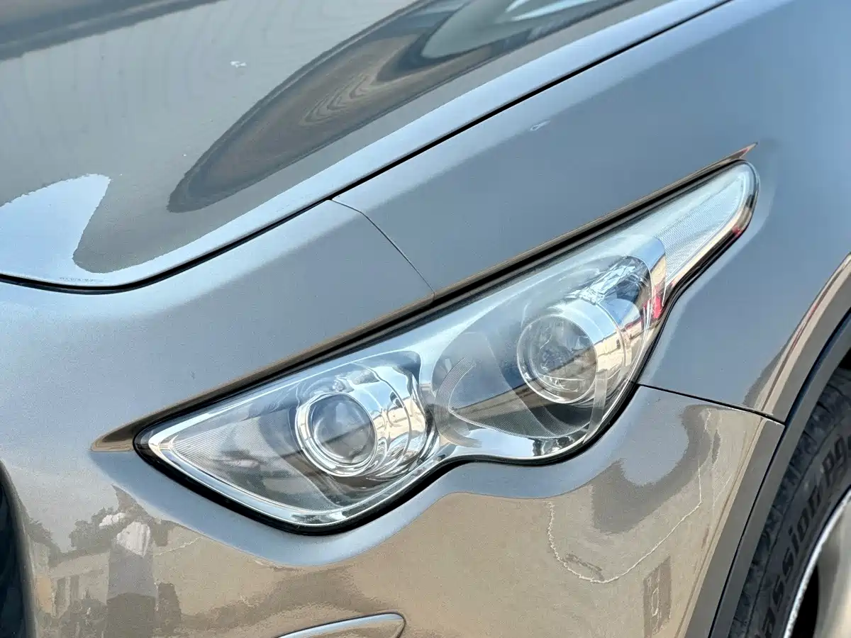 Infiniti FX 2009 2009 FX35 Beyond Edition