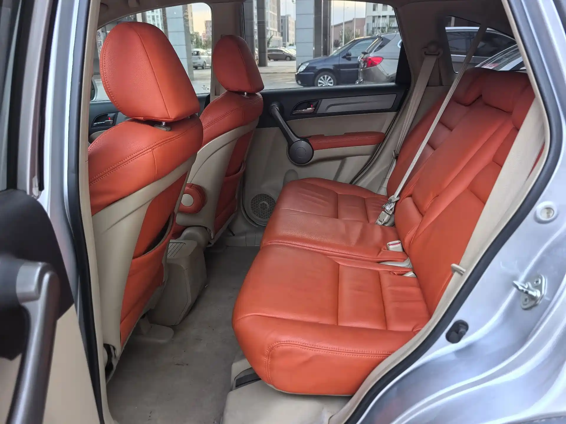 Photo 9 - Honda CR-V