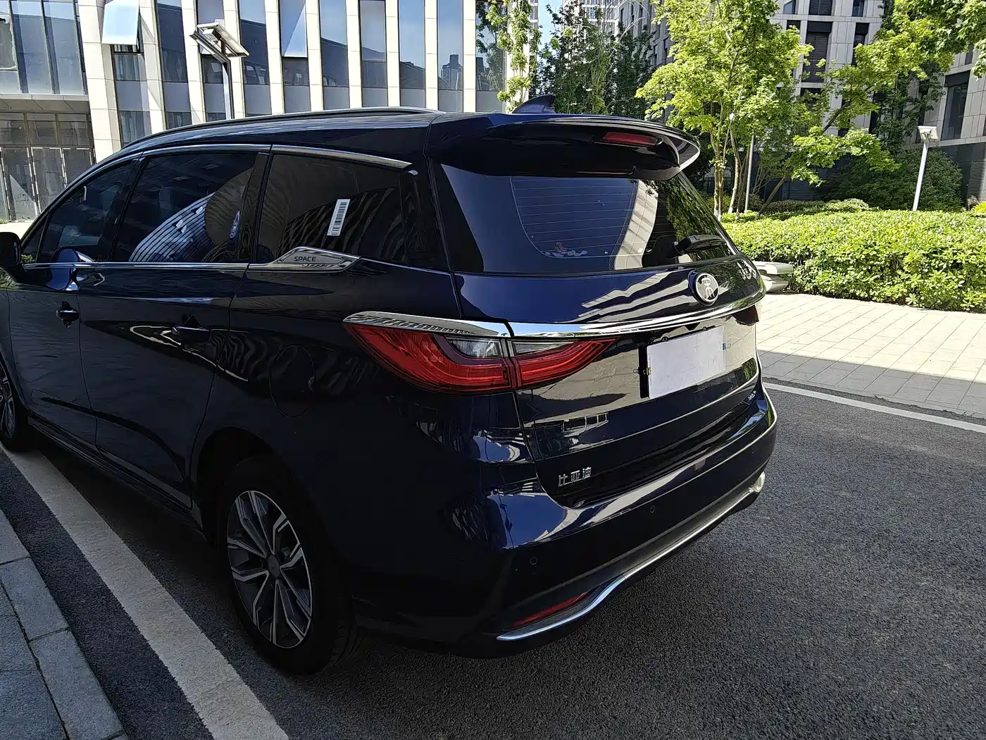 BYD Song MAX 2019 1.5T Auto Smart Connected Sunroof 7-seater China VI фото 4