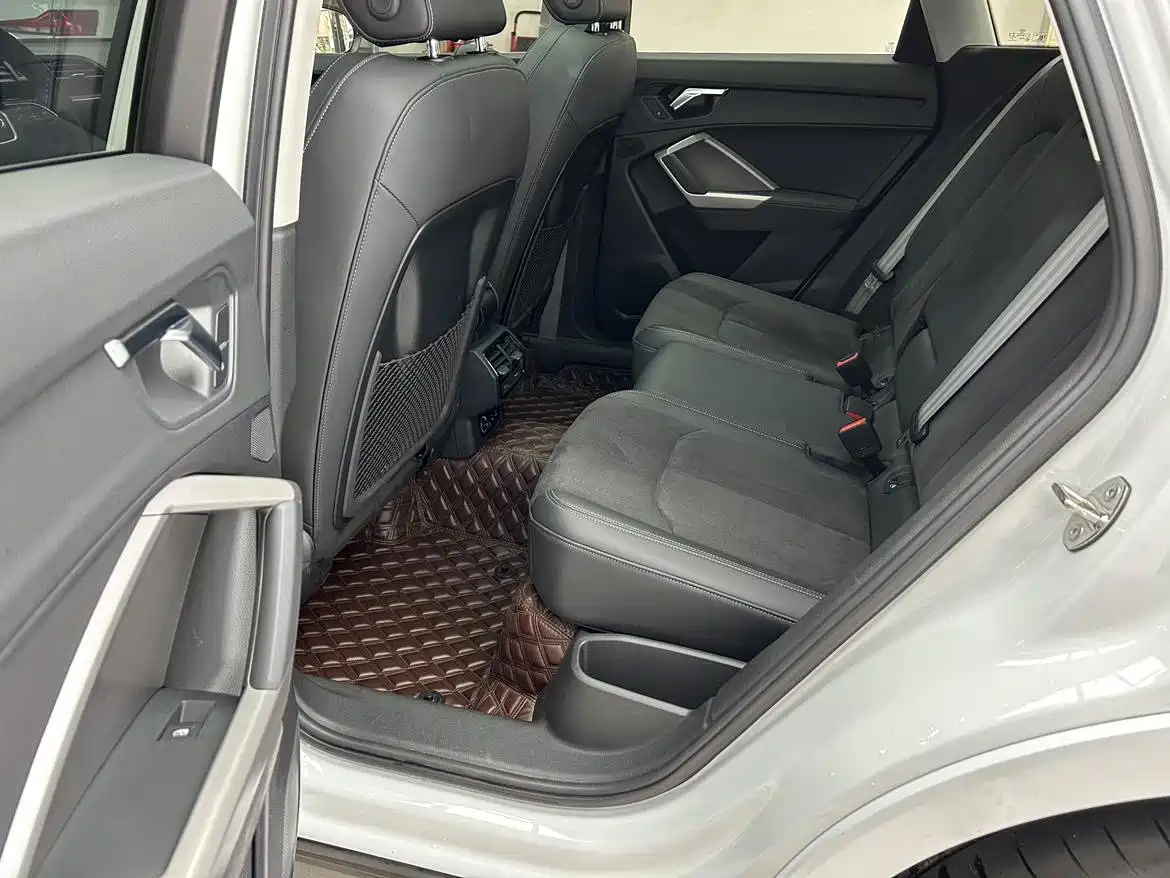 Audi Q3 2023 35 TFSI Fashion Dynamic (1.4T) фото 11