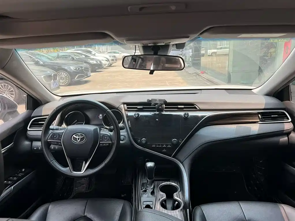 Toyota Camry 2019 2.0G Luxury (China V) фото 5