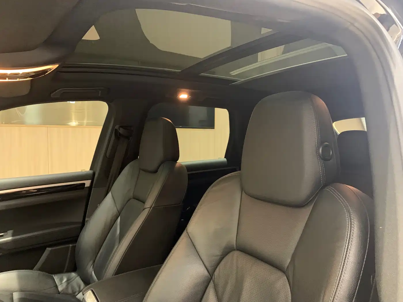 Porsche Cayenne 2011 Cayenne 3.0T фото 14