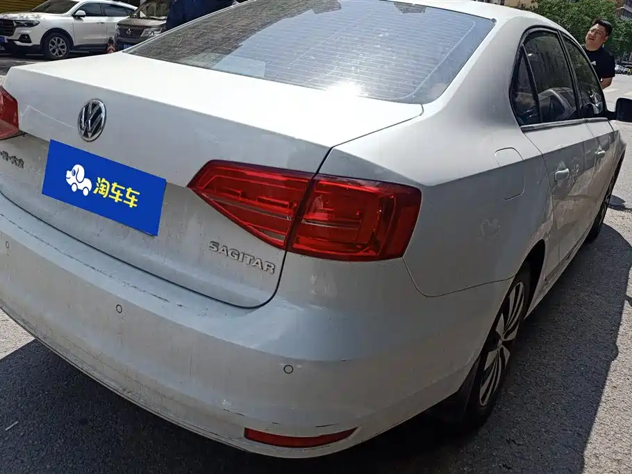 Volkswagen Sagitar 2018 1.6L Automatic Comfort фото 2