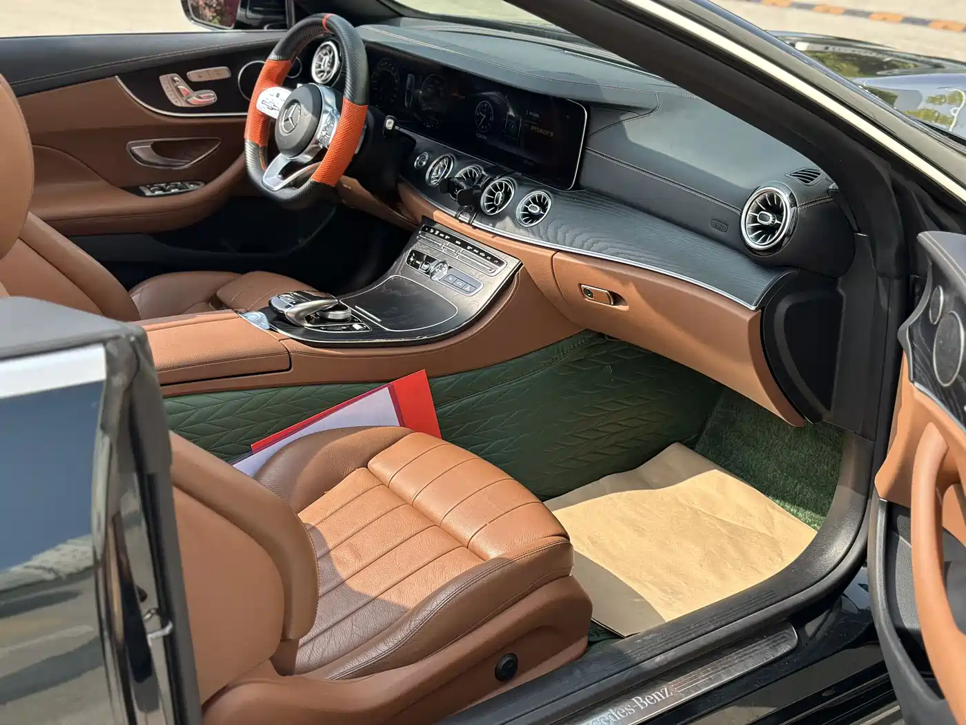 Mercedes-Benz E-Class (Import) 2018 E 200 Convertible Coupe фото 4