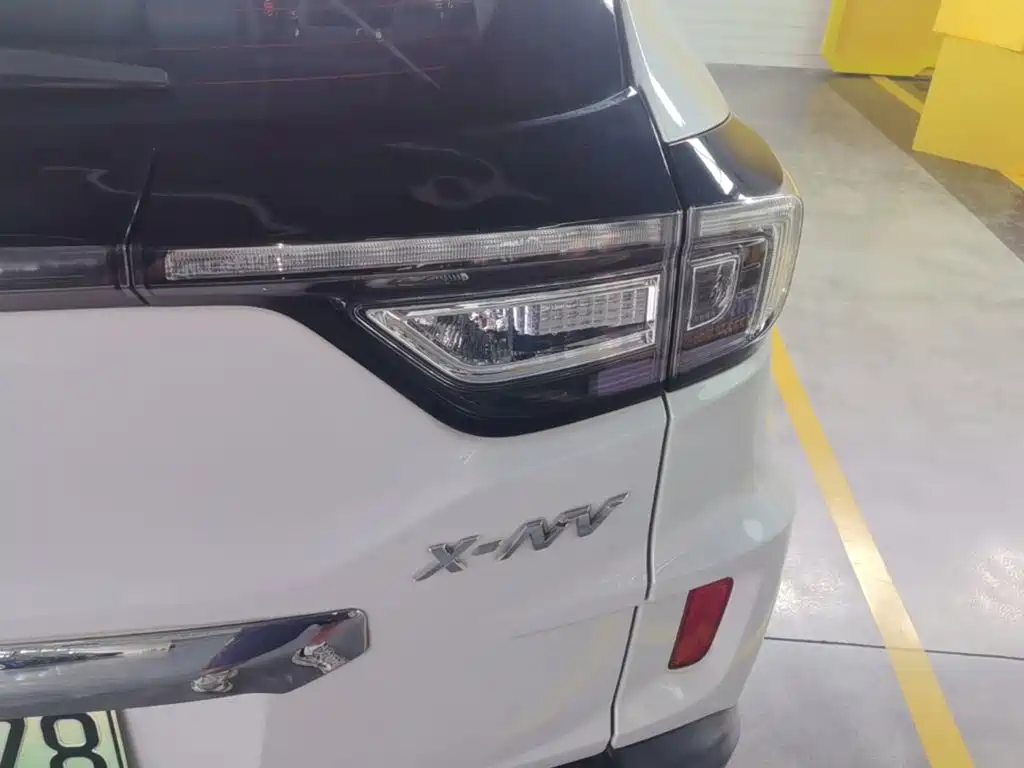 CIIMO Dongfeng Honda X-NV 2020 2020 Wind Rider Edition