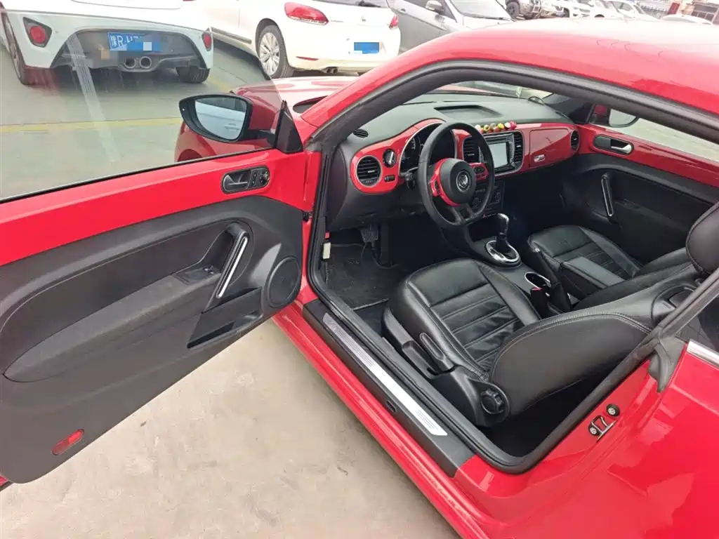 Volkswagen Beetle 2015 280TSI фото 16