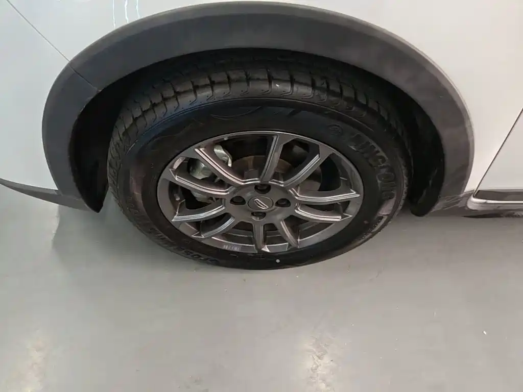 Geely Vision X3 2022 2021 PRO 1.5L CVT Premium