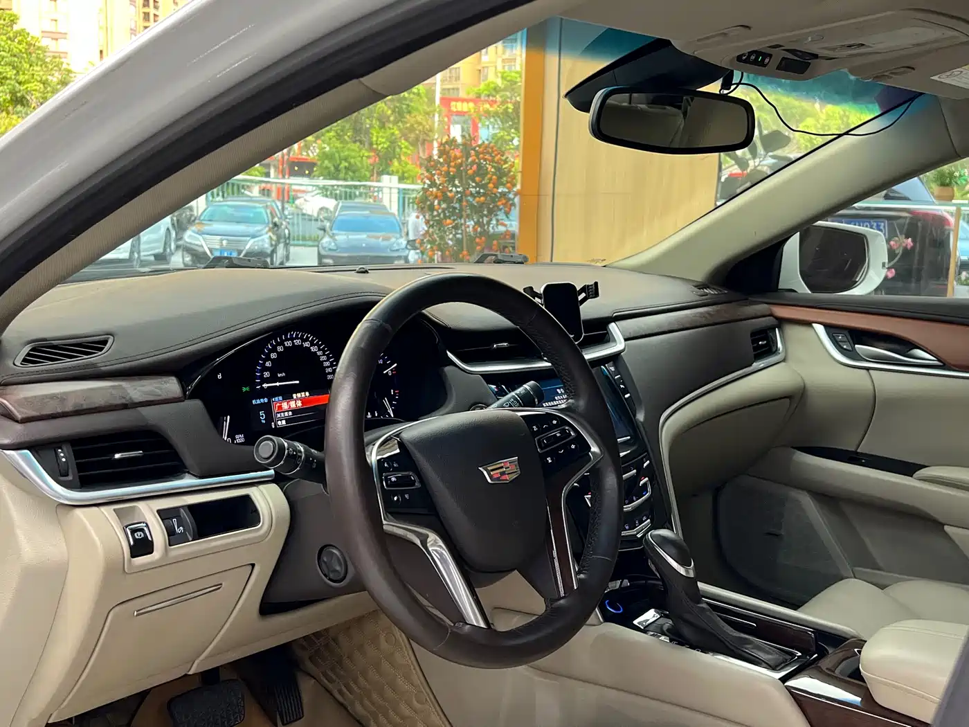 Cadillac XTS 2016 28T Luxury фото 17