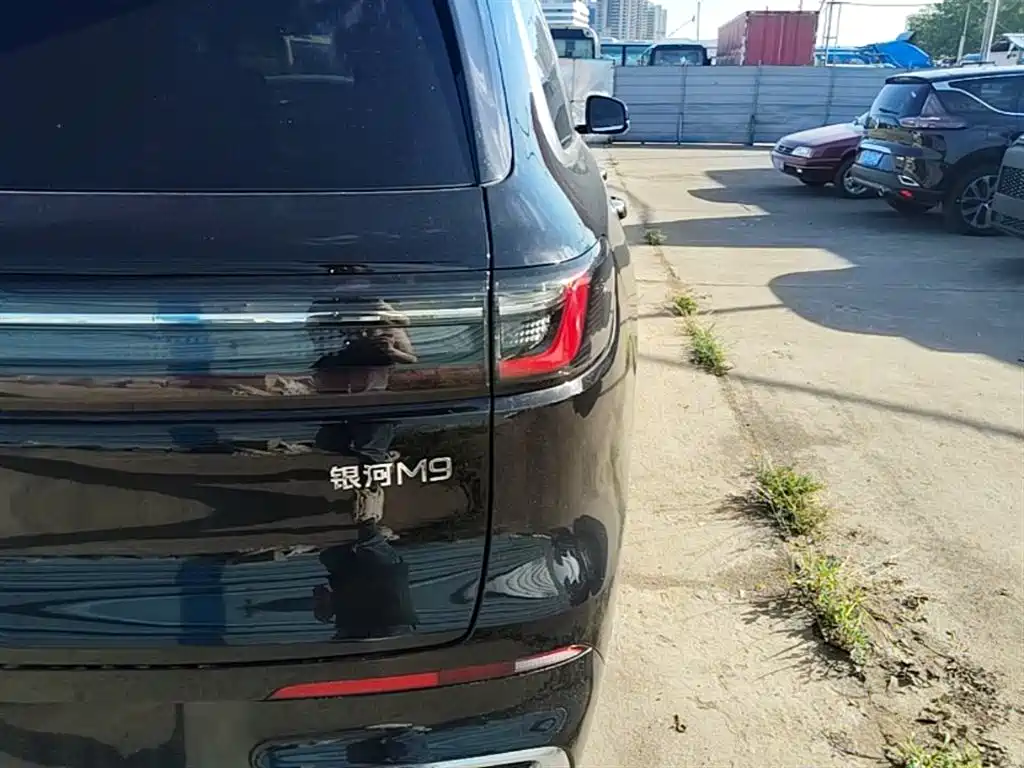 Geely Galaxy Galaxy M9 2025 Base Model фото 8