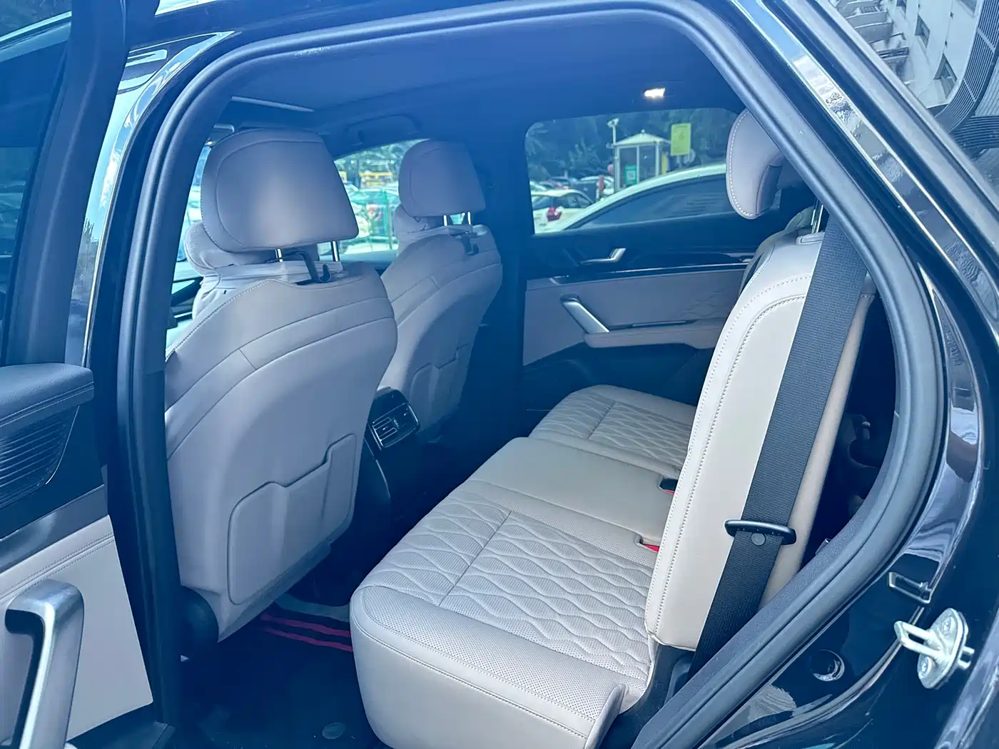 BYD Tang New Energy 2023 Model DM-i Champion Edition 112KM Deluxe фото 7