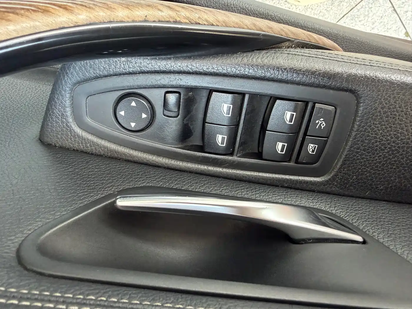 BMW 3 Series GT 2014 2014 320i Design Package