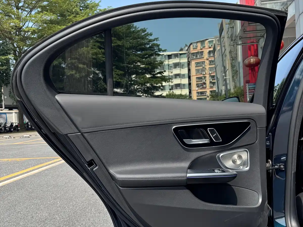 Mercedes-Benz C-Class 2026 2025 Facelift C 260 L Night Sport Edition