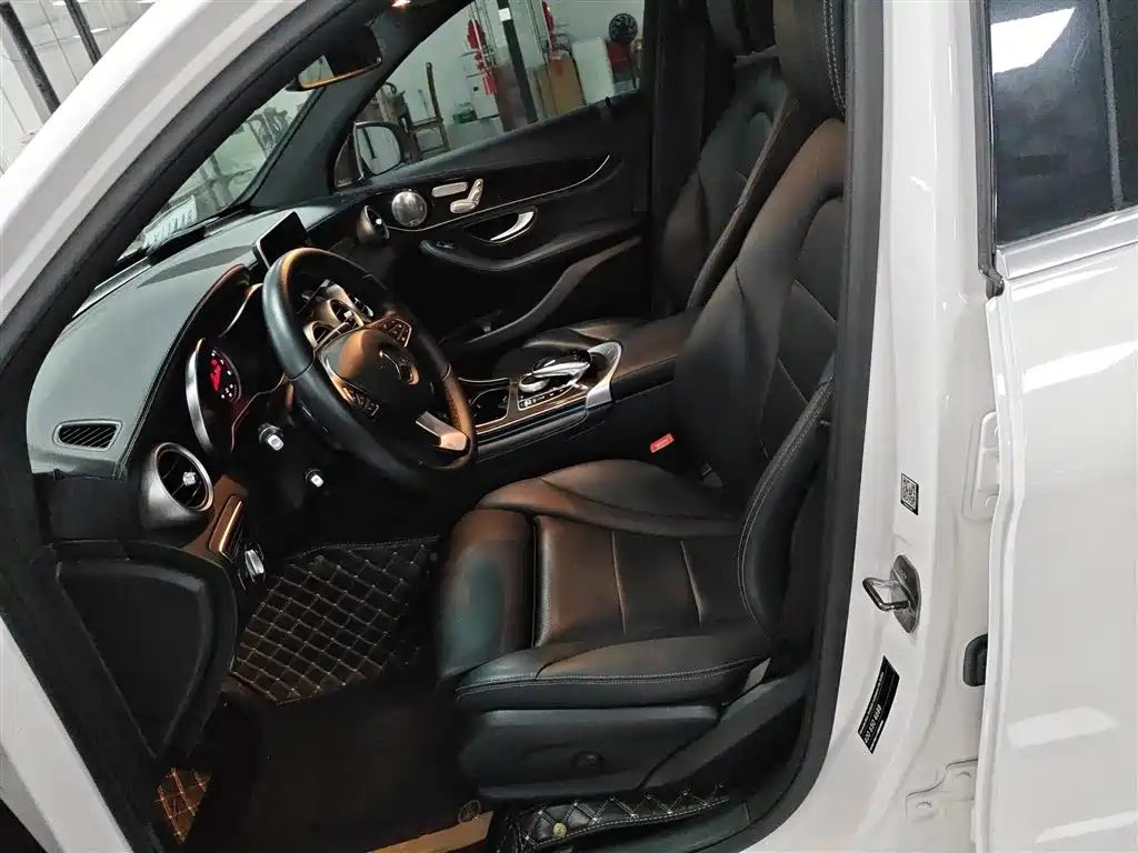 Mercedes-Benz GLC 2019 GLC 260 L 4MATIC Dynamic фото 11