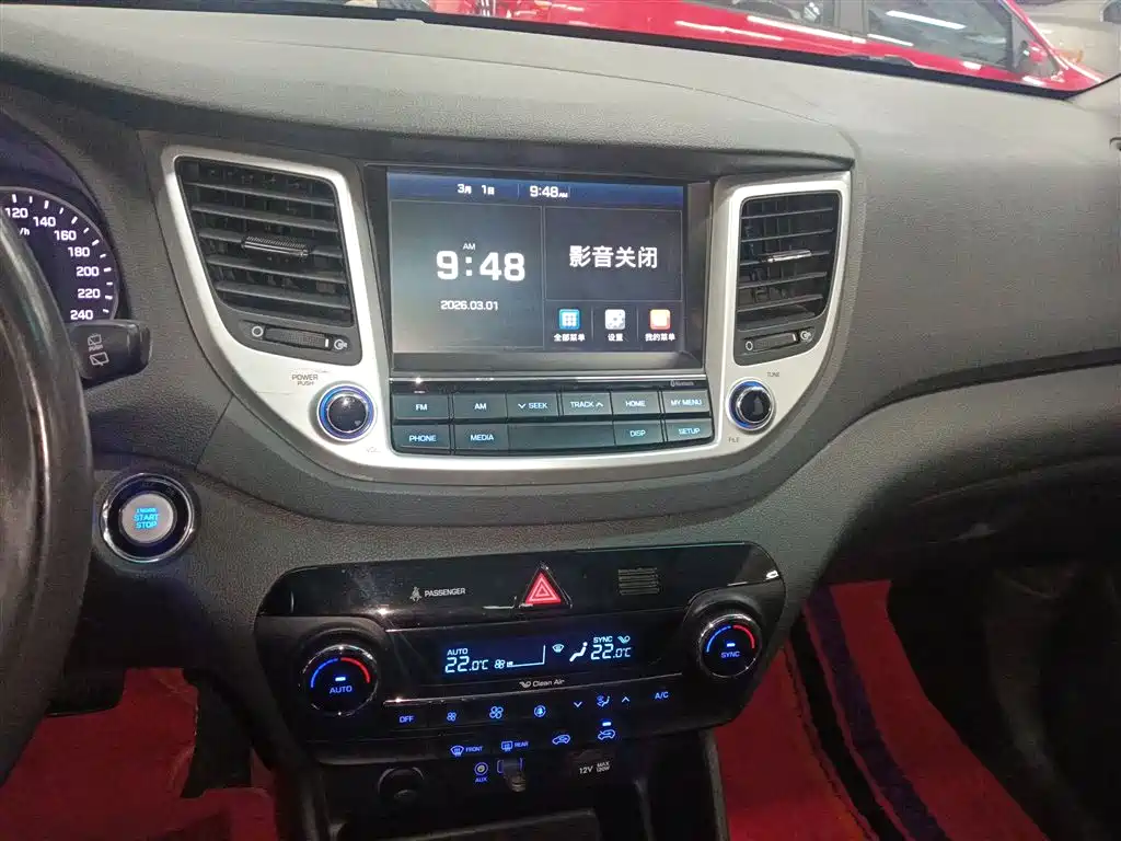 Hyundai Tucson 2015 1.6T Dual Clutch 2WD Smart фото 9